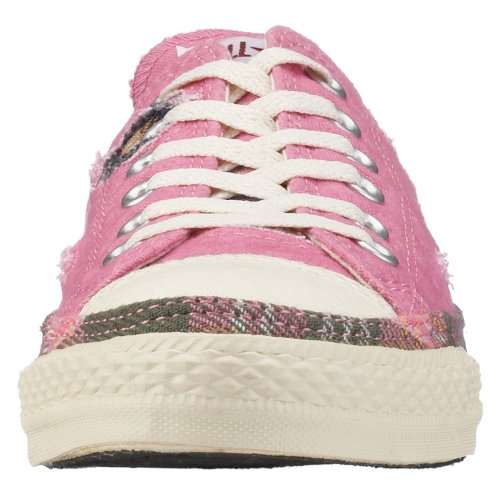 Converse Women's Chuck Taylor All Star Sneakers